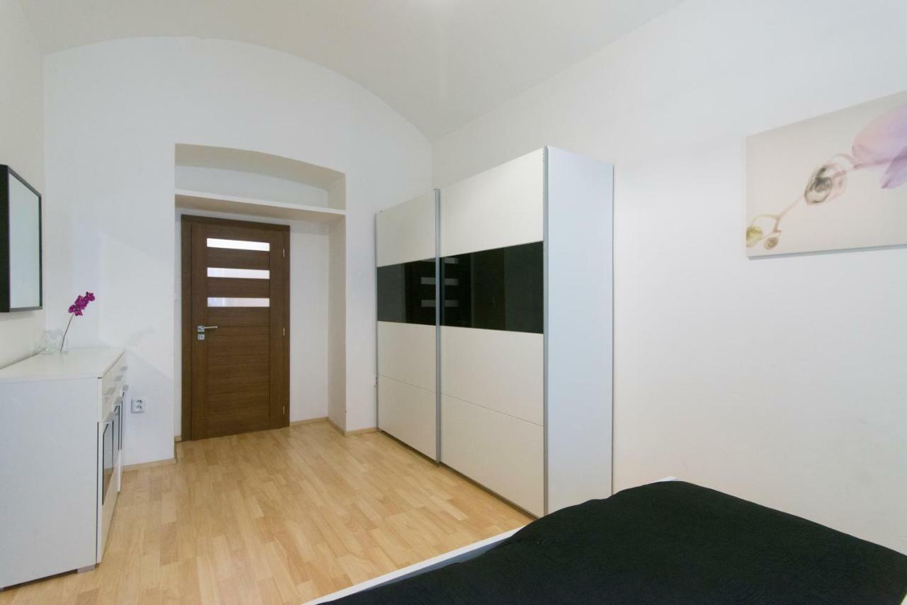 براغ Spacious Apartment Near Wenceslas Square المظهر الخارجي الصورة